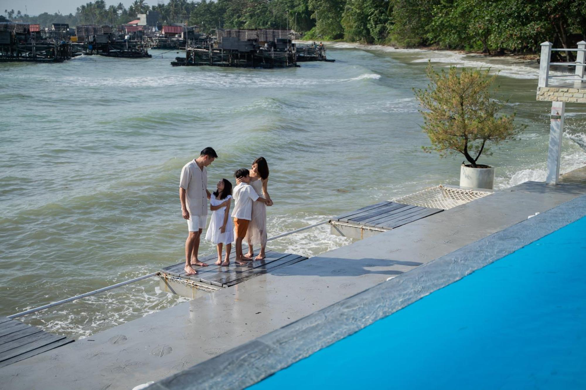 Bintan Exotica Resort By Waringin Hospitality Berakit Exterior photo